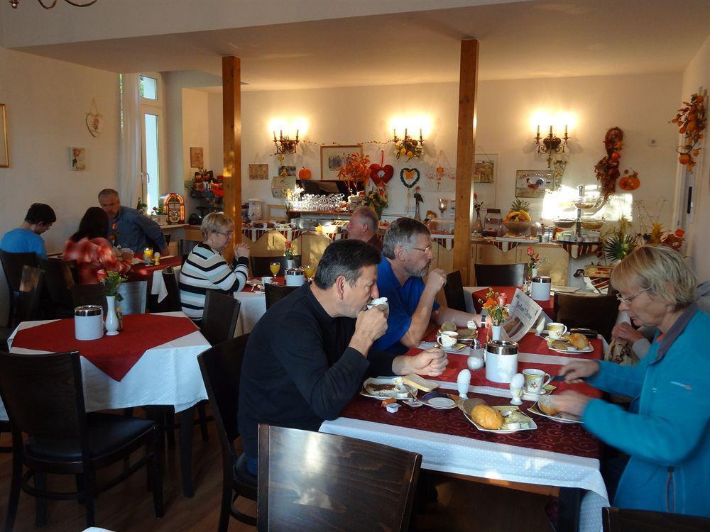 Konstanz 3*